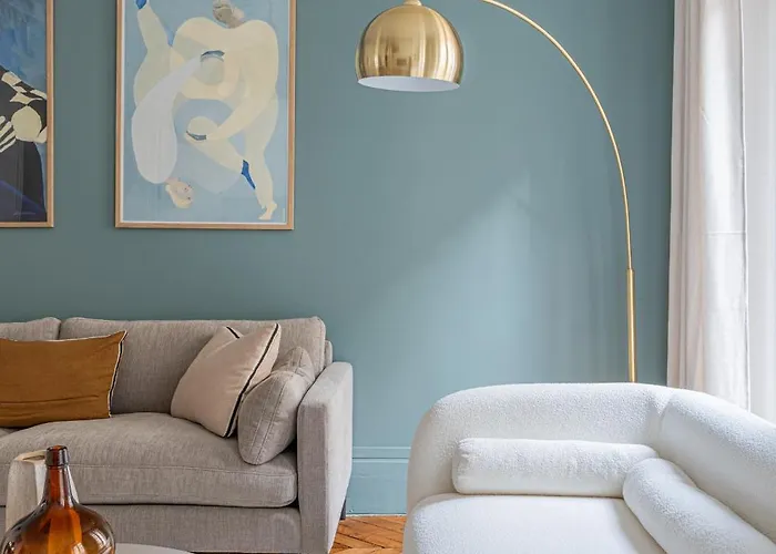 Apartment R'apparts T3 9eme L'incontournable Paris