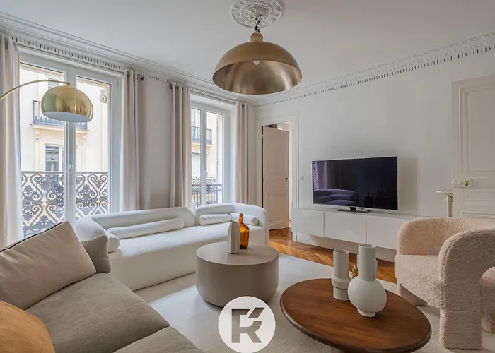 R'apparts T3 9eme L'incontournable * Paris